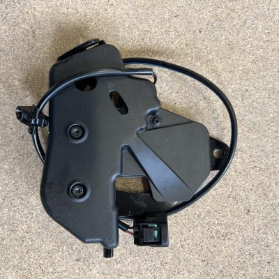 Tonneau Latch LH